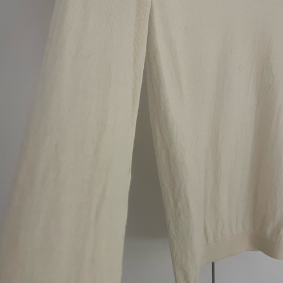 Lacoste sweater - Picture 4 of 4